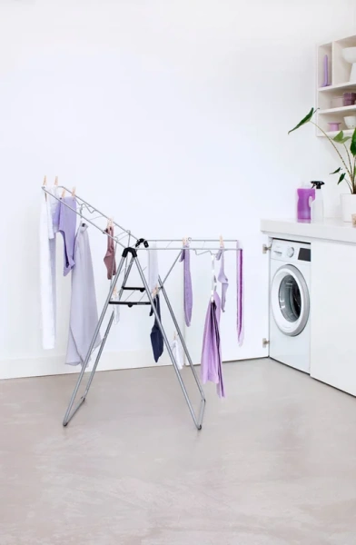 Сушилка для белья Brabantia HangOn 403361 серый металлик Сушилка для белья Brabantia HangOn 403361 серый металлик