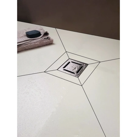 Душевой трап Berges Platz Norma 150x150 090059 с решеткой хром матовый