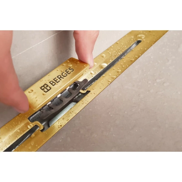 душевой трап (лоток) berges simpel 092011 60 см, с решеткой, перфорированный, золотой