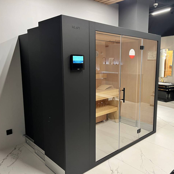 сауна раздвижная klafs s1 s1 klafs l black размер l с прозрачным стеклом, вн. отд. хемлок, varius 6.0 квт, 232х160(60)хh211 см, внешняя отделка: чёрный матовый